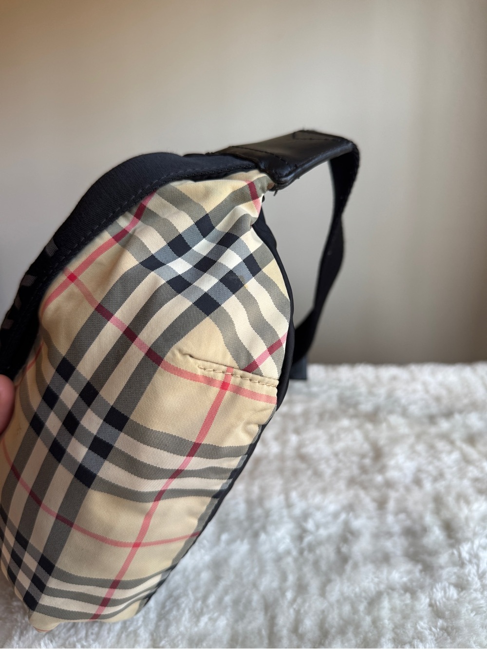 Burberry Beige Check Canvas and Black Logo Belt Bag - Picture 4 of 15